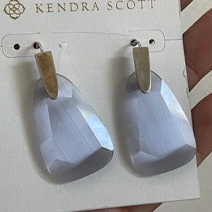 Kendra Scott Slate Cat's Eye light gray earrings " Marty"